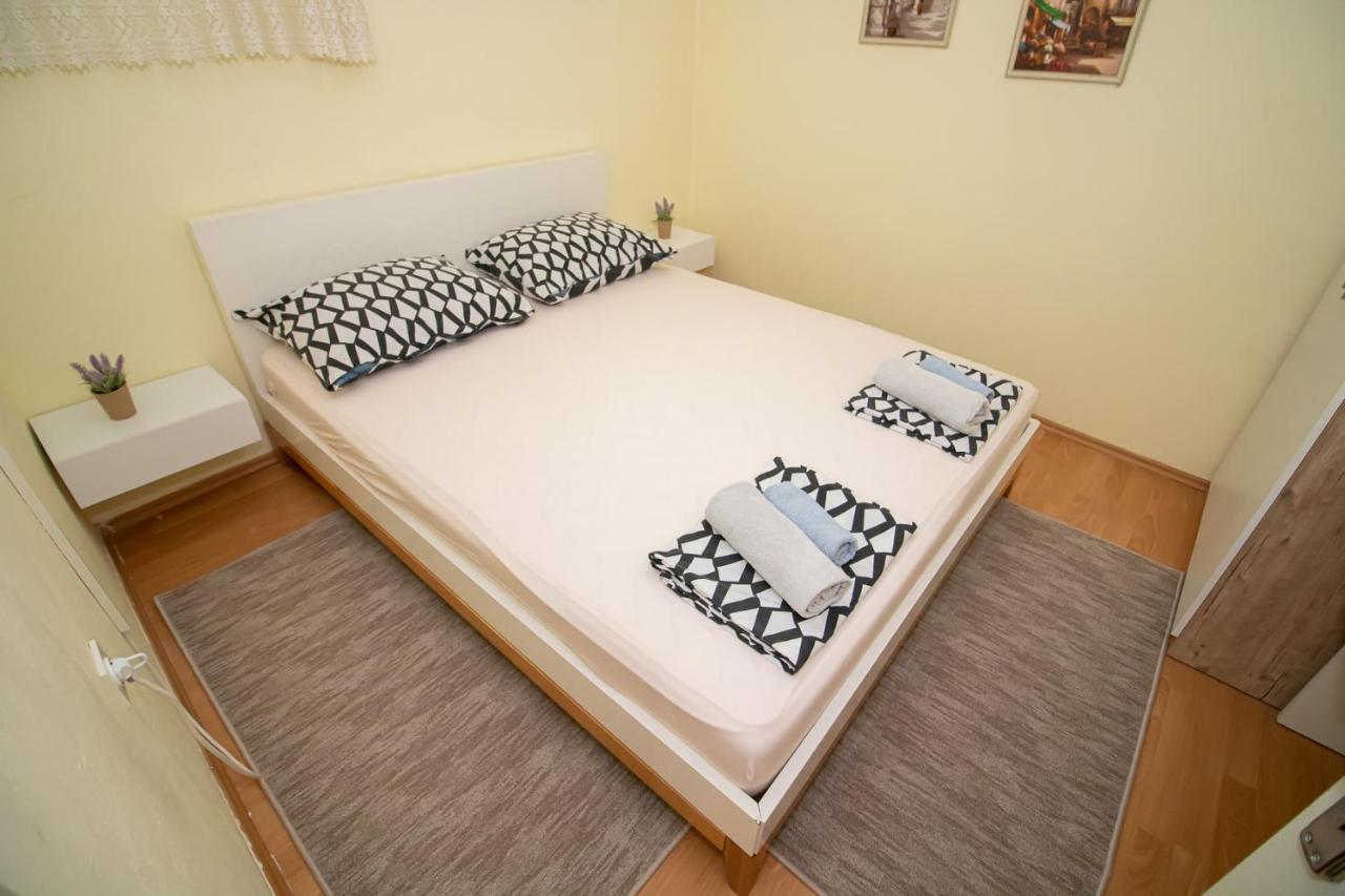 Butterfly Apartment โมสตาร์ ภายนอก รูปภาพ