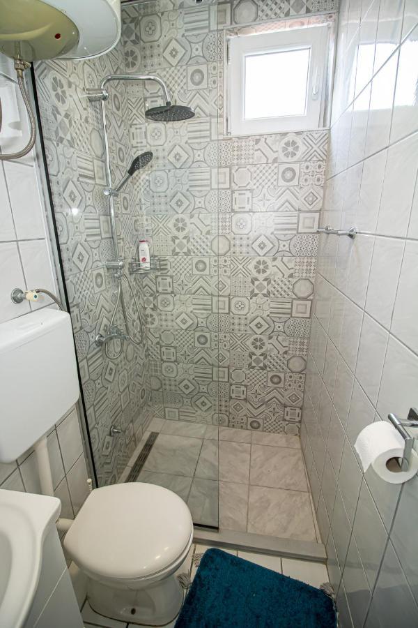 Butterfly Apartment โมสตาร์ ภายนอก รูปภาพ